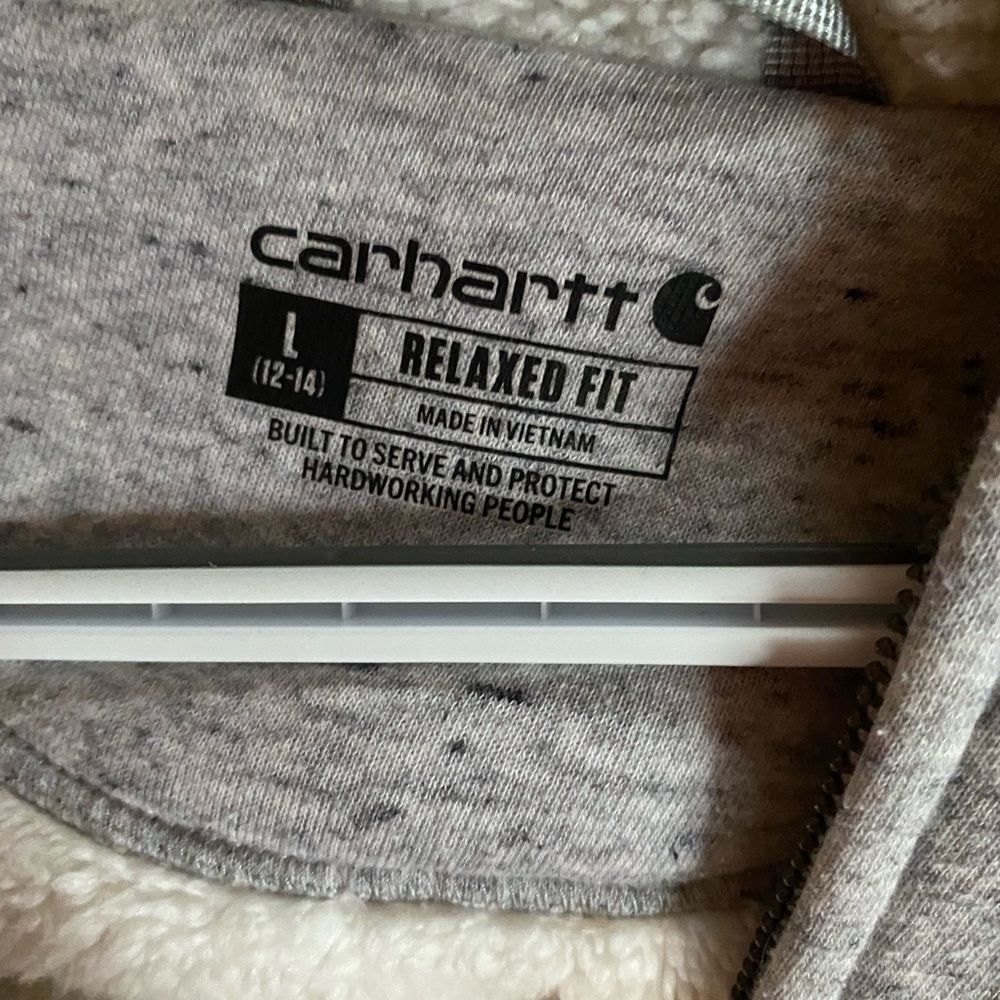 Woman’s carhartt jacket. Never worn